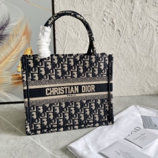 Christian Dior Shopping Bags